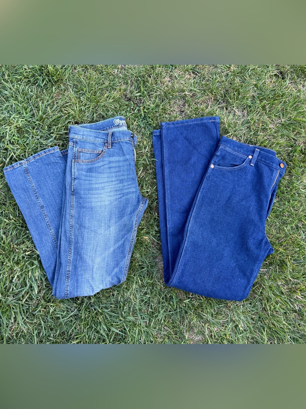 Bundle 2 Pairs of Mens Wrangler Jeans Size 32x34
